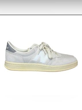 New Balance T500 Women’s White Cream Low-Top Sneaker